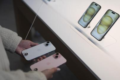 Apple, yeni Siri yapay zekasını tanıttı