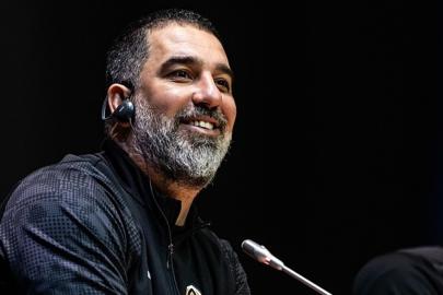 Arda Turan yılın hocası