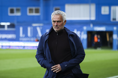 Benfica resmen duyurdu! Jose Mourinho...
