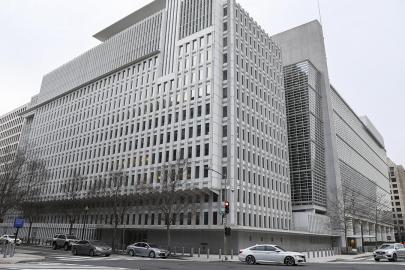 Dünya Bankası küresel büyüme tahminini aşağı yönlü revize etti