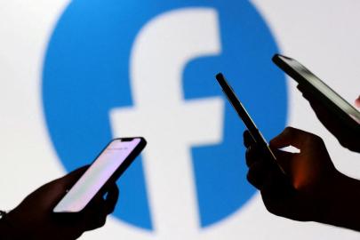 Facebook ve Messenger dünya genelinde çöktü