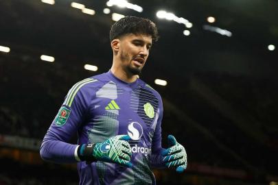 Manchester United'dan flaş Altay Bayındır kararı!