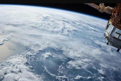 NASA'den batan uzay teleskobunu kurtarma operasyonu: Yörüngede kritik buluşma