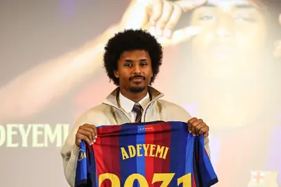 Barcelona, Karim Adeyemi'yi resmen açıkladı!