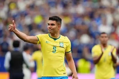 Casemiro'nun yeni adresi açıklandı! Messi ile takım arkadaşı olacak
