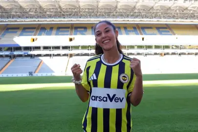 Fenerbahçe arsaVev Kadın Futbol Takımı Fatma Şakar transferini açıkladı!