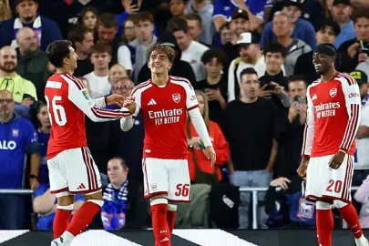 Arsenal, İngiltere Lig Kupası'nda tur atladı