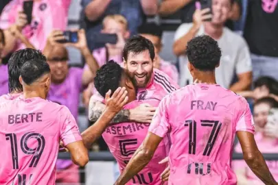 Inter Miami 2-0 Cruz Azul | Lionel Messi 49. kupasını kazandı