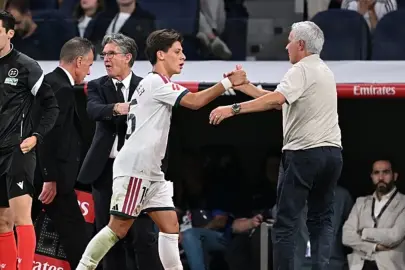 Mourinho'dan Arda Güler'e dev övgü: Akılalmaz bir oyun görüşüne sahip!